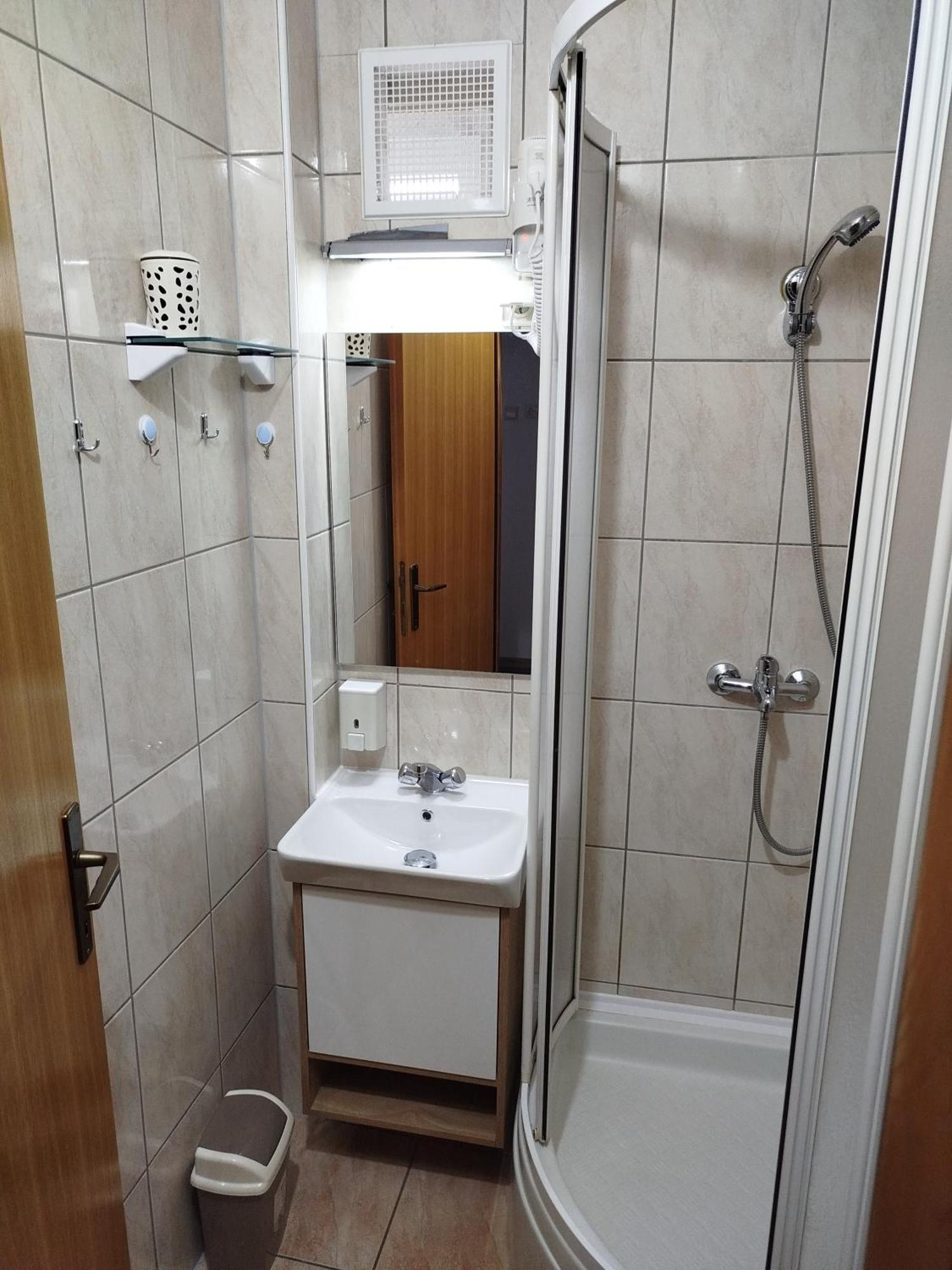 Apartmani - Sobe Cosic ネウム エクステリア 写真