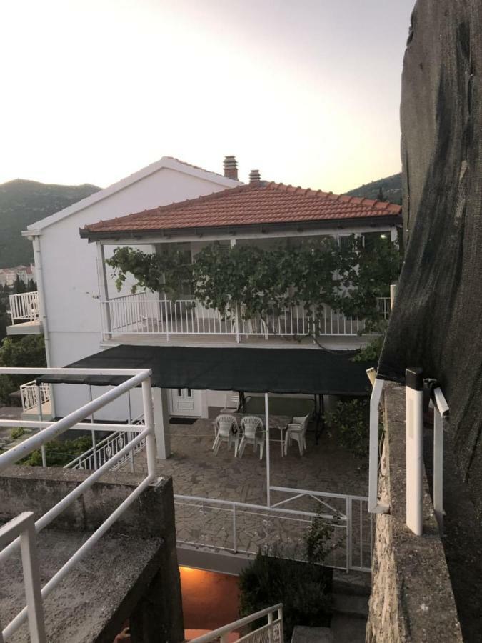 Apartmani - Sobe Cosic ネウム エクステリア 写真