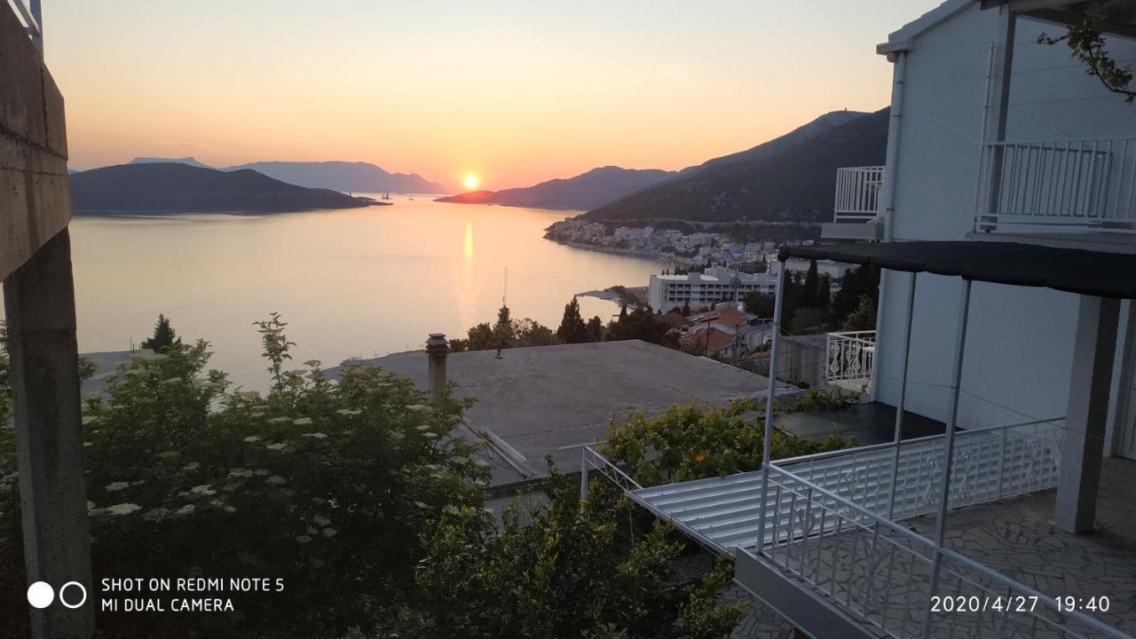 Apartmani - Sobe Cosic ネウム エクステリア 写真